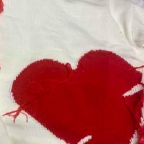 Heart Pattern Drop Shoulder Fringe Trim Sweater - Picture 12 of 12